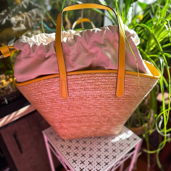 Michael Kors Tan and Yellow Tote Bag Kimber NWT - Picture 8 of 9